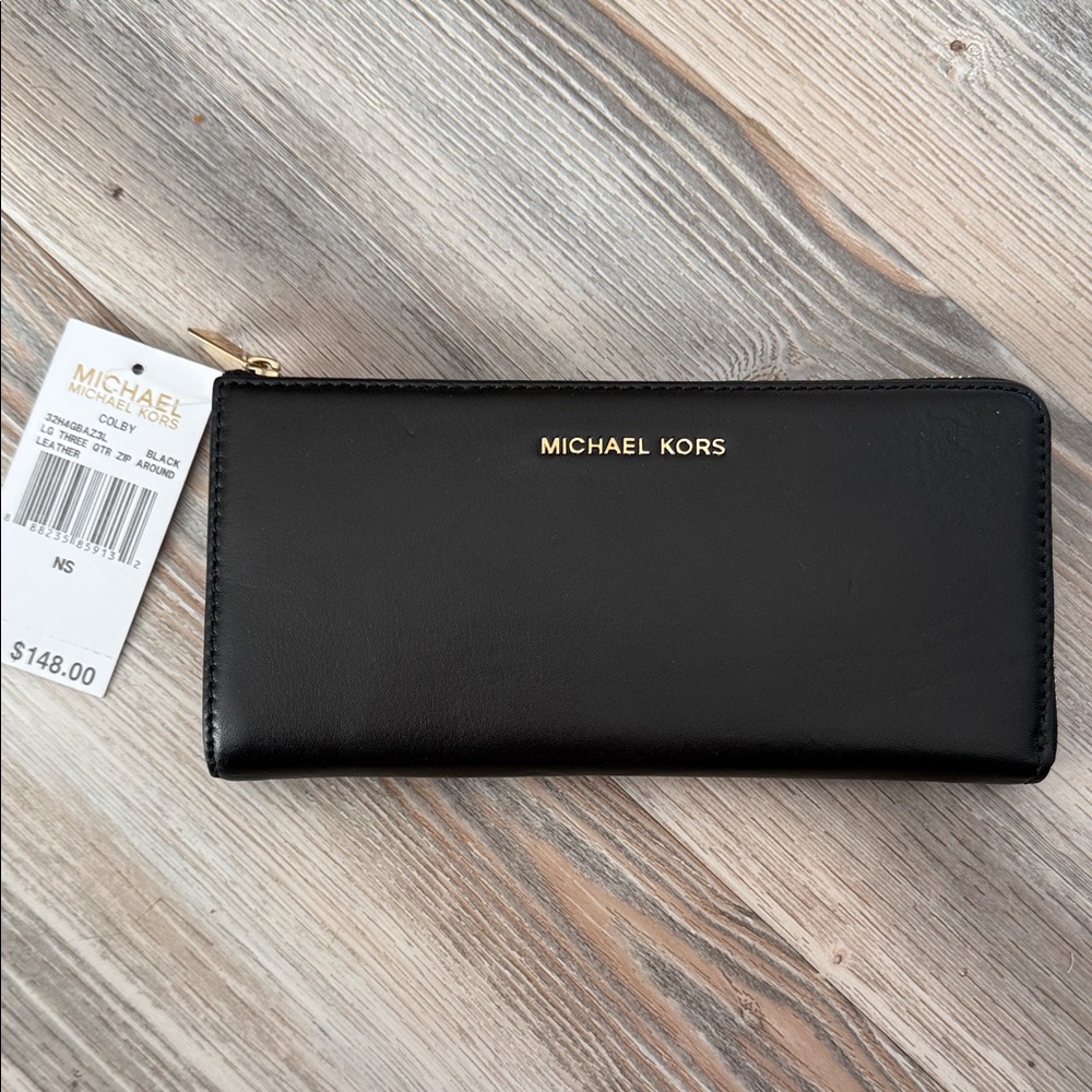 Michael Kors Colby Large 3/4 Black Leather Zip Wallet